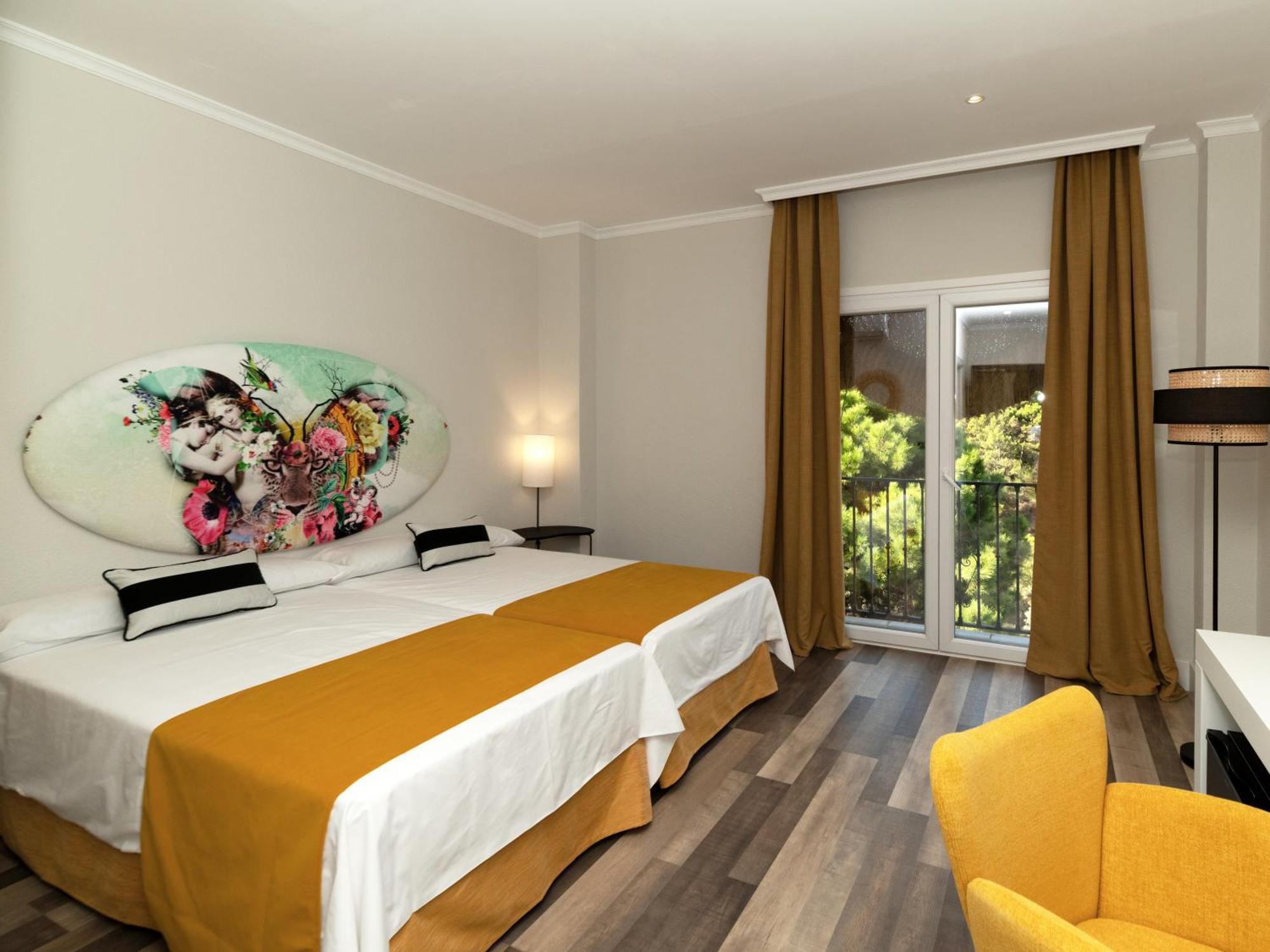 Hotel Altos De Istán Екстериор снимка