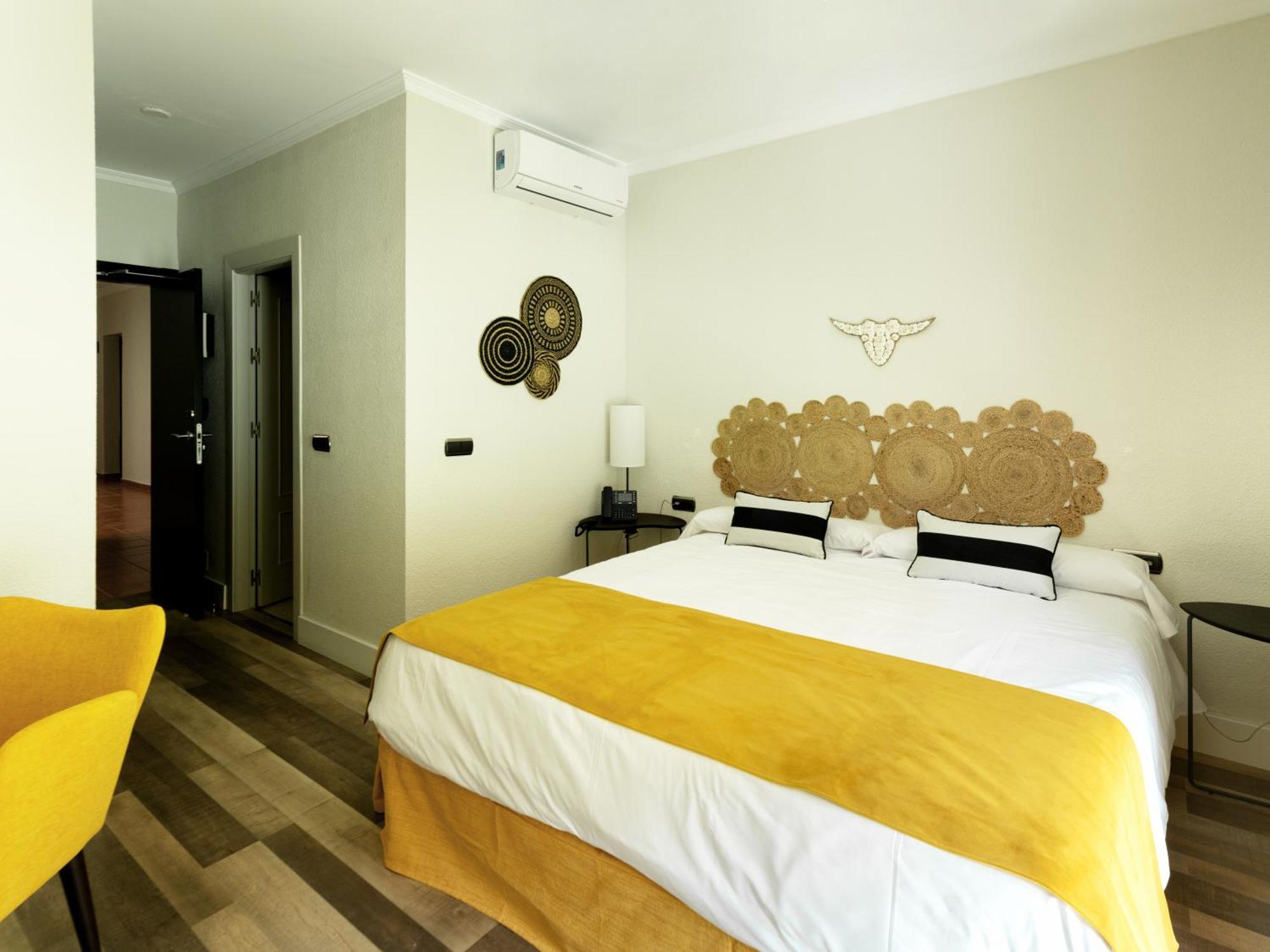 Hotel Altos De Istán Екстериор снимка