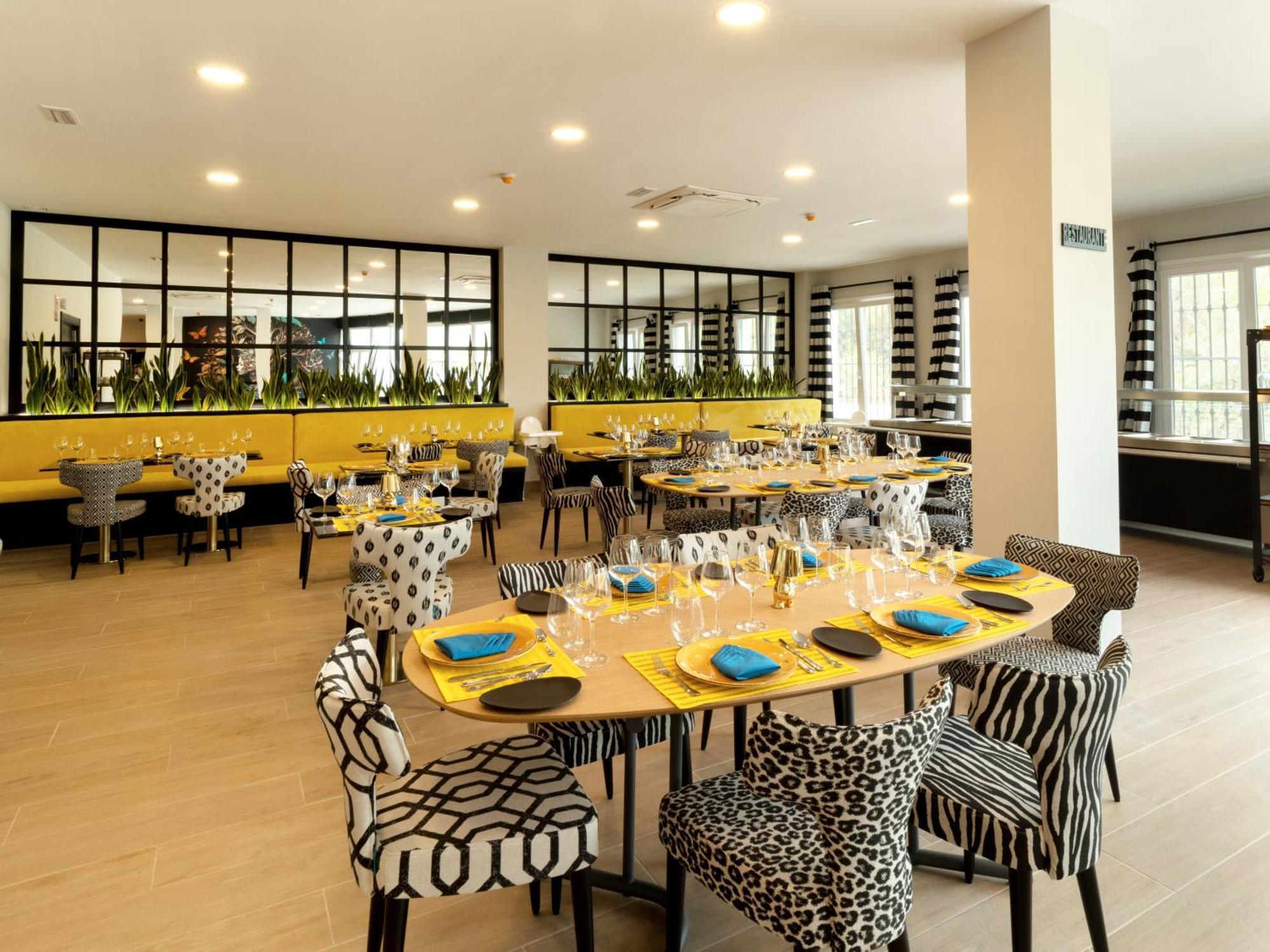 Hotel Altos De Istán Екстериор снимка